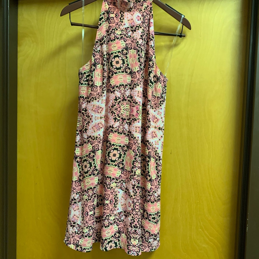 Pink design print dress